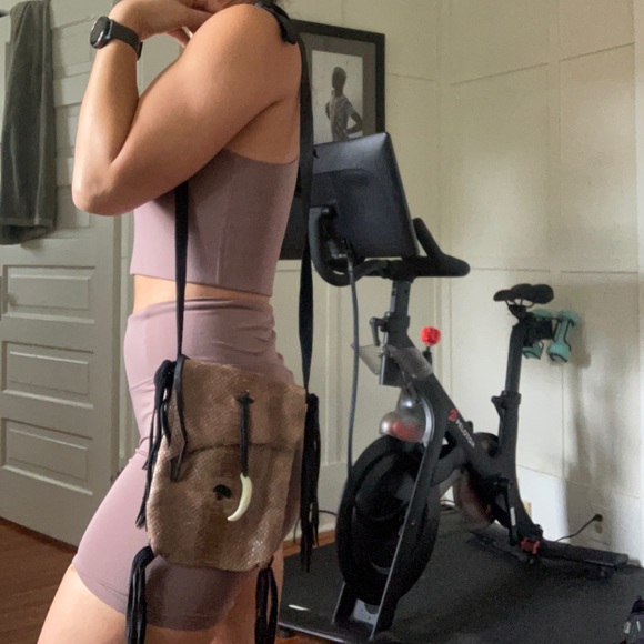 Native American style leather satchel - Picture 2 of 4